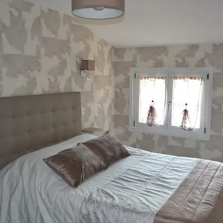 בית נופש La Maison Du Rempart *